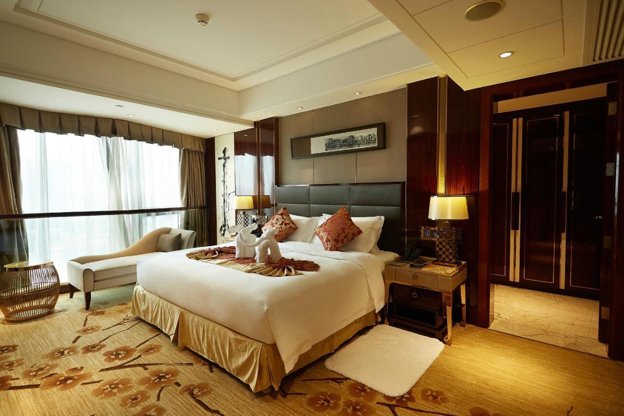 Estandon Hotel Guangzhou Exteriör bild